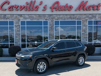 Used 2019 Jeep Cherokee Latitude w/ Popular Appearance Group