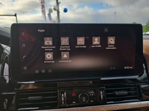 Used 2026 Nissan Pathfinder Platinum AWD/4WD image 37