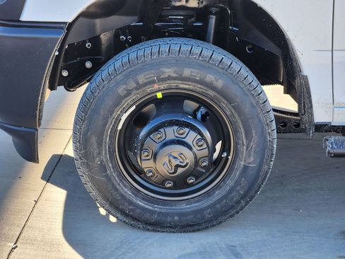 New 2026 RAM 3500 Tradesman image 11