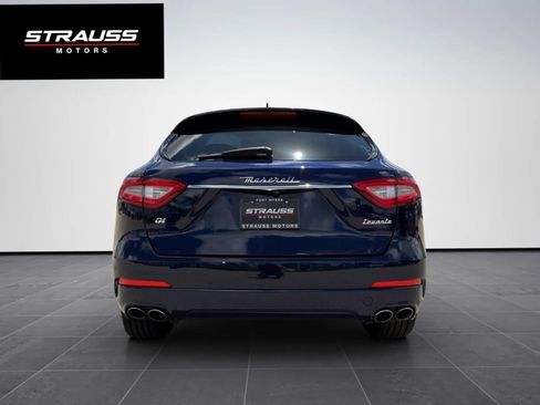 Used 2019 Maserati Levante AWD/4WD image 8