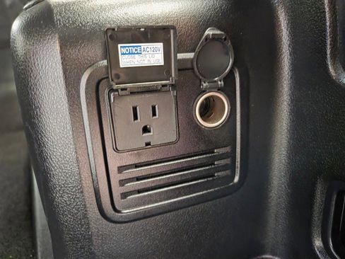 Used 2022 Toyota 4Runner SR5 Premium image 77