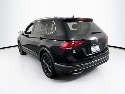 Used 2022 Volkswagen Tiguan SE image 7