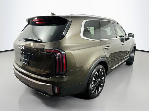 Used 2025 Kia Telluride SX FWD image 7
