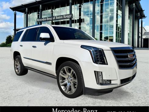 Used 2016 Cadillac Escalade Premium image 1