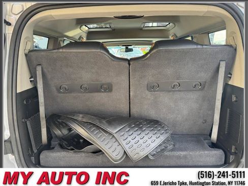 Used 2010 Jeep Commander Sport w/ Sun/Sound Group image 34