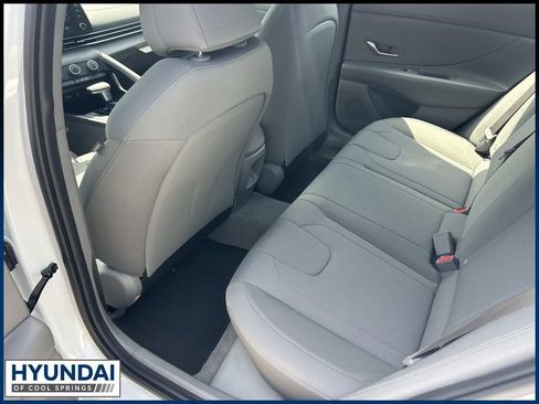 New 2026 Hyundai Elantra SE FWD image 17