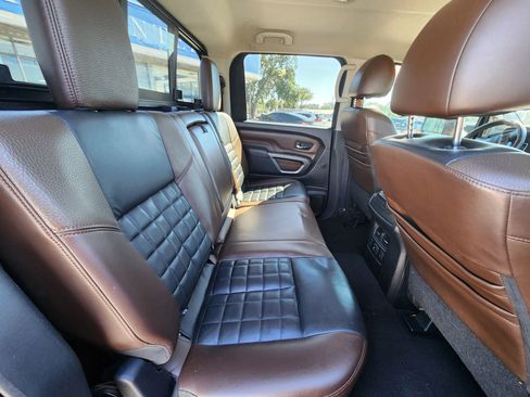 Used 2016 Nissan Titan Platinum Reserve image 12