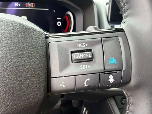 Used 2026 Nissan Rogue Platinum w/ Platinum Premium Package AWD/4WD image 25