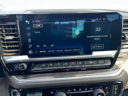 Used 2022 Chevrolet Silverado 1500 LTZ w/ LTZ Premium Package image 26