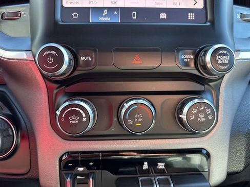 Used 2024 RAM 2500 Big Horn image 17