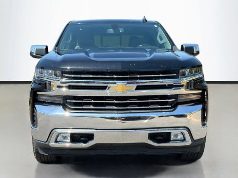 Used 2020 Chevrolet Silverado 1500 LTZ AWD/4WD image 3