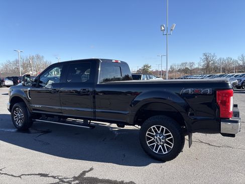Used 2017 Ford F350 Lariat w/ Snow Plow Prep Package image 7