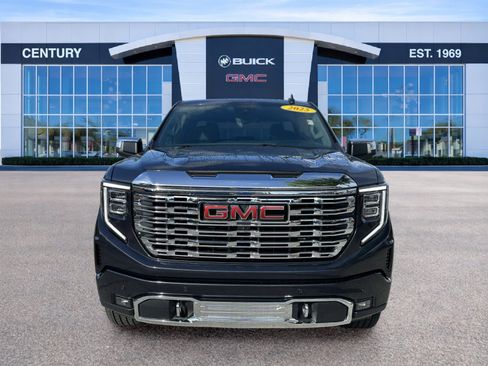 Used 2025 GMC Sierra 1500 Denali w/ Denali Reserve Package AWD/4WD image 2