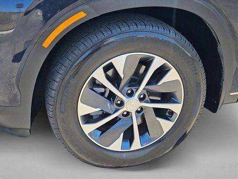 Used 2022 Hyundai Palisade SEL FWD image 25