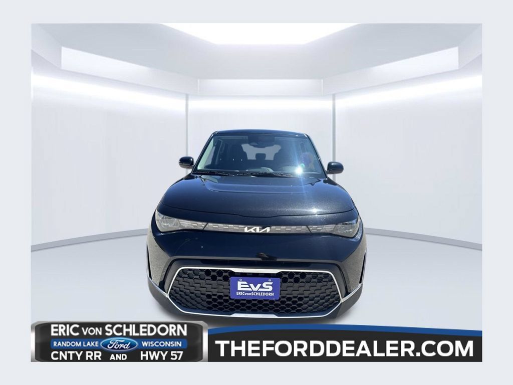 Used 2025 Kia Soul LX w/ LX Technology Package FWD 360° Tour