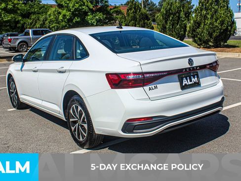 Used 2025 Volkswagen Jetta S FWD image 4