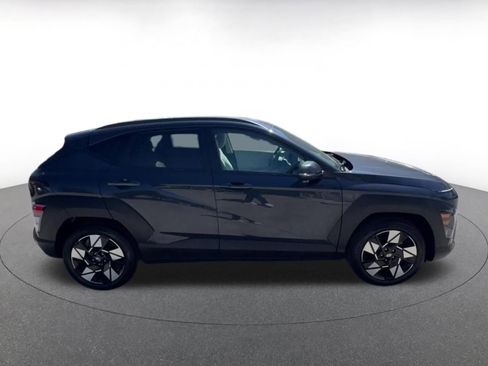 Used 2025 Hyundai Kona SEL image 15