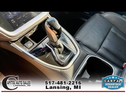Used 2022 Subaru Outback Limited AWD/4WD image 32