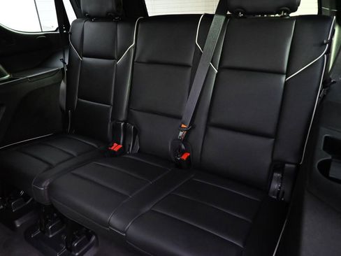 Certified 2023 Cadillac Escalade Premium Luxury image 22