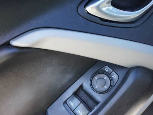 Used 2022 Chevrolet Camaro SS RWD image 7