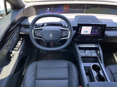 New 2025 Lincoln Nautilus Premier w/ Equipment Group 102A image 16