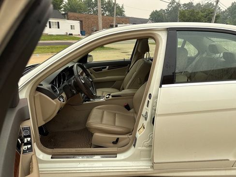 Used 2012 Mercedes-Benz C 300 4MATIC Sedan image 10