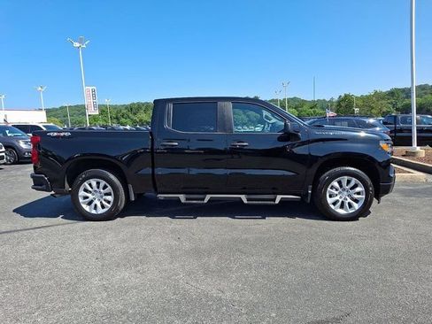 Used 2024 Chevrolet Silverado 1500 Custom AWD/4WD image 9