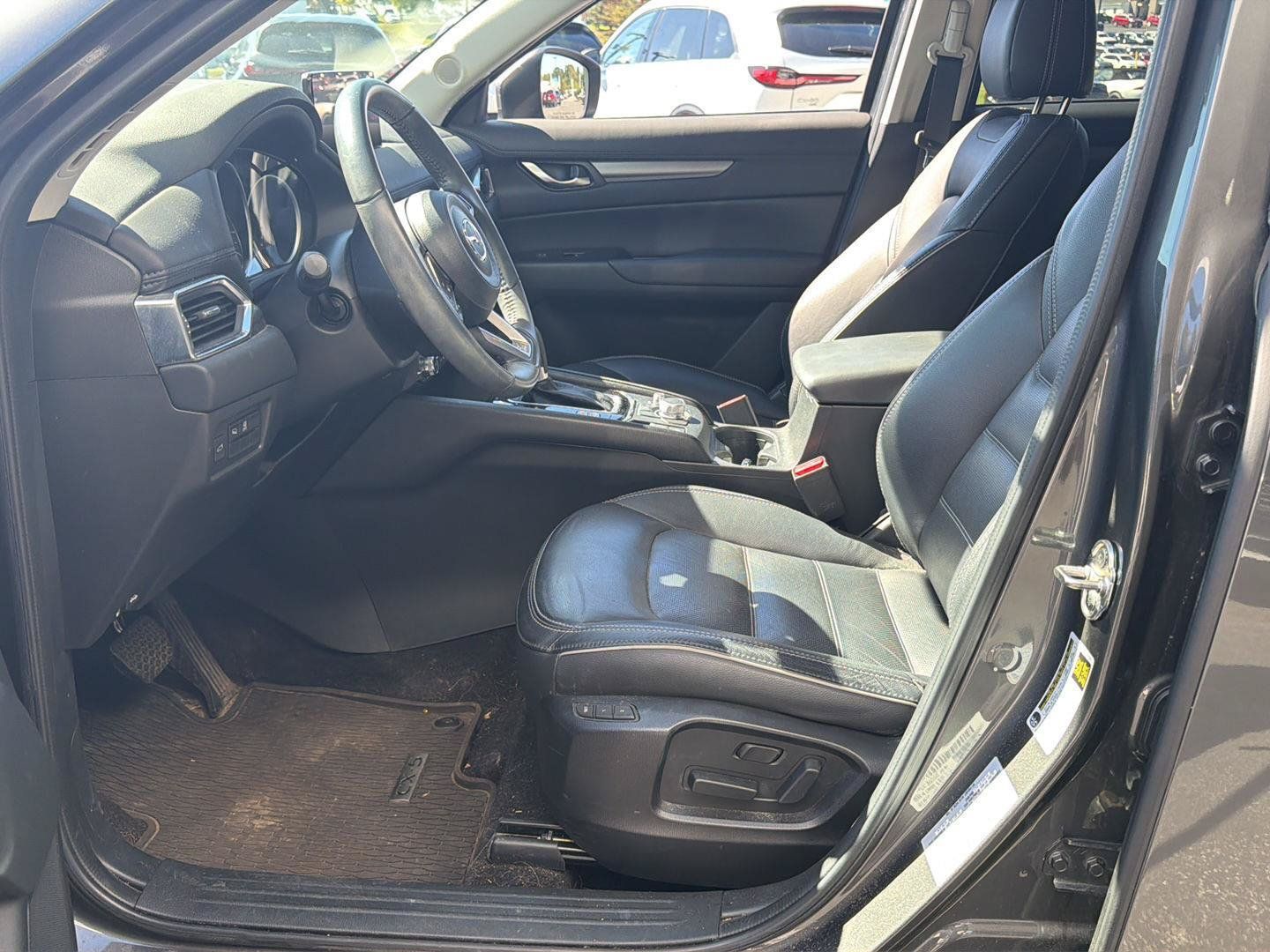 Used 2024 MAZDA CX-5 AWD 2.5 S w/ Preferred Package image 5
