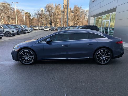 Used 2022 Mercedes-Benz EQS 580 4MATIC Sedan image 7