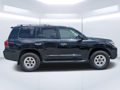 Used 2009 Lexus LX 570 4WD image 2