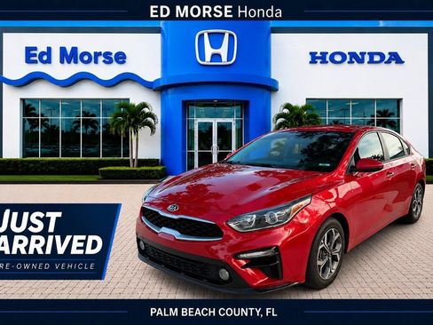 Used 2021 Kia Forte LXS FWD image 1