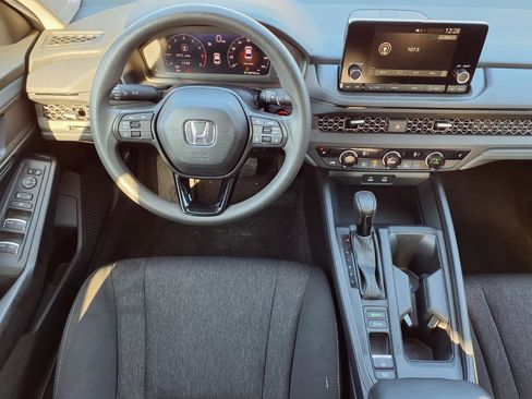 Used 2024 Honda Accord EX image 6