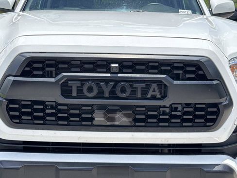 Used 2023 Toyota Tacoma SR AWD/4WD image 8