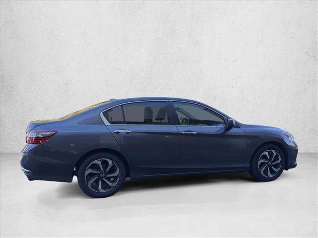 Used 2017 Honda Accord EX image 4