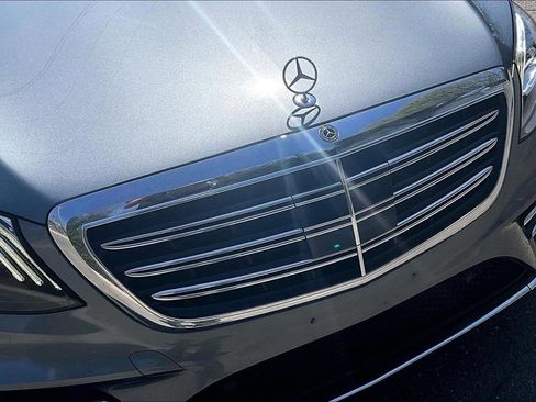 Used 2019 Mercedes-Benz S 560 4MATIC Sedan image 33