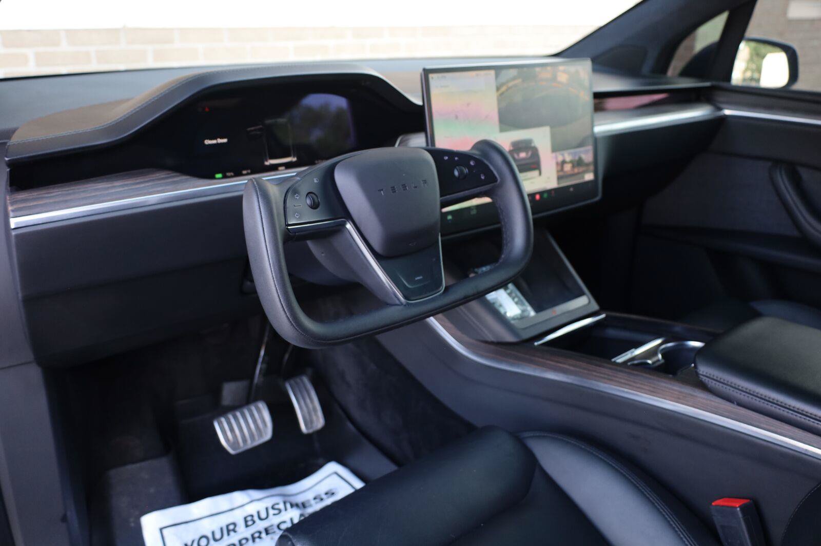Used 2023 Tesla Model X AWD/4WD image 17