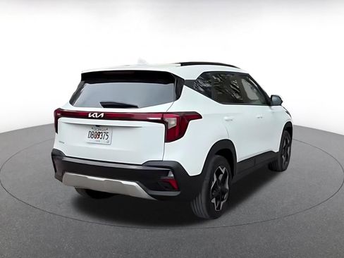Used 2025 Kia Seltos S FWD image 14