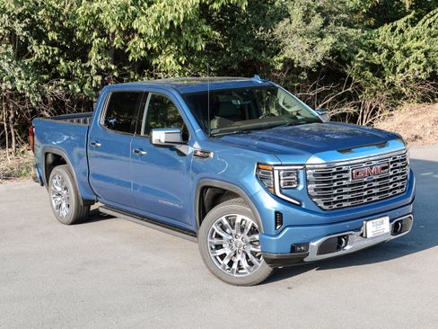 New 2026 GMC Sierra 1500 Denali w/ Denali Reserve Package image 2