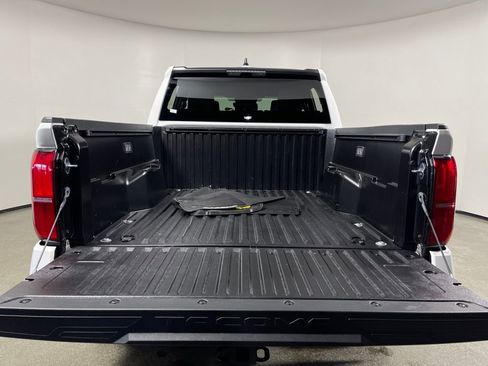 Certified 2025 Toyota Tacoma SR5 image 10