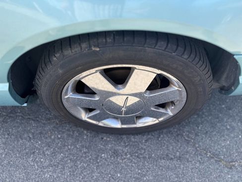 Used 2002 Ford Thunderbird Deluxe image 10