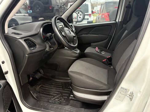 Used 2017 RAM ProMaster City Tradesman w/ Rear Back-up Camera Group image 9