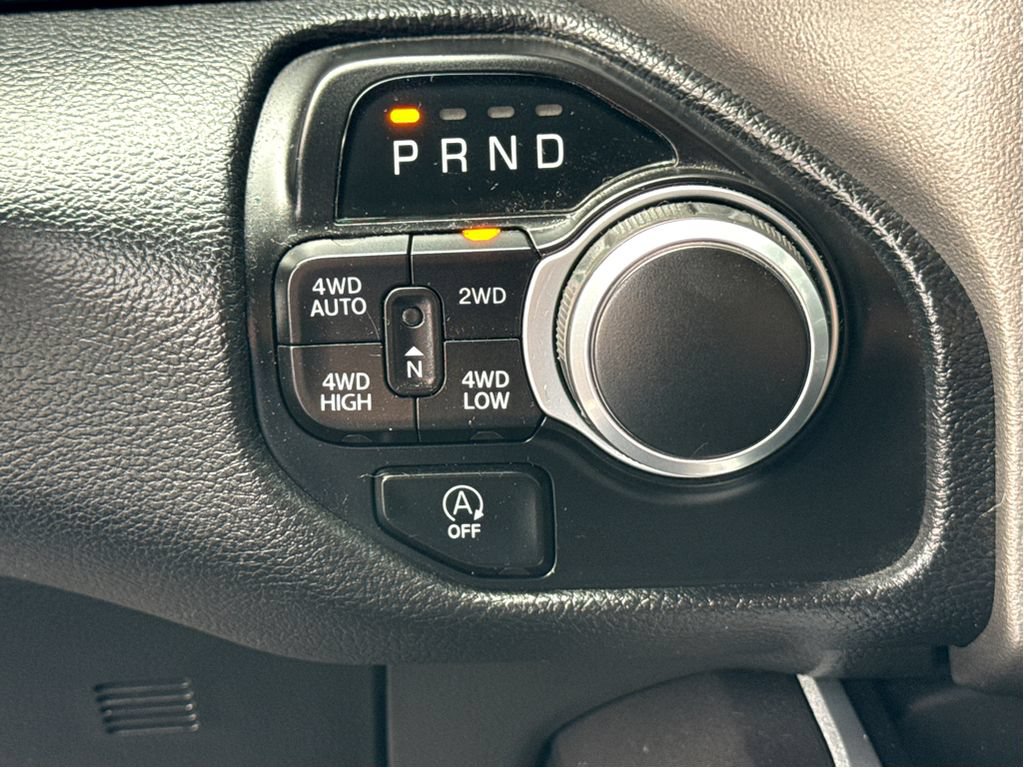 Used 2022 RAM 1500 Big Horn AWD/4WD image 22