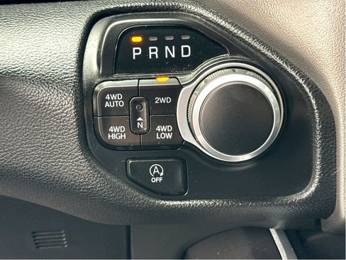 Used 2022 RAM 1500 Big Horn AWD/4WD image 22