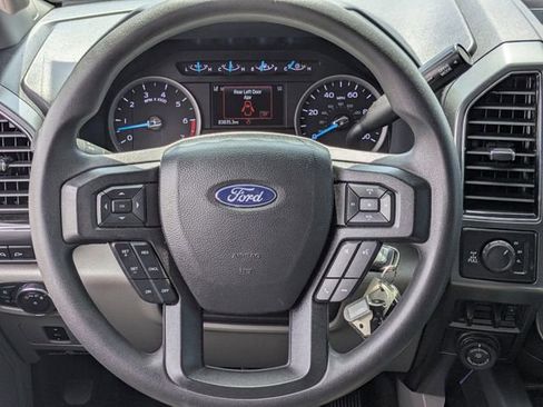 Used 2022 Ford F250 XLT w/ XLT Premium Package AWD/4WD image 21