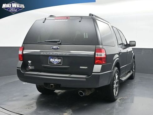 Used 2016 Ford Expedition XLT w/ Equipment Group 202A RWD image 7