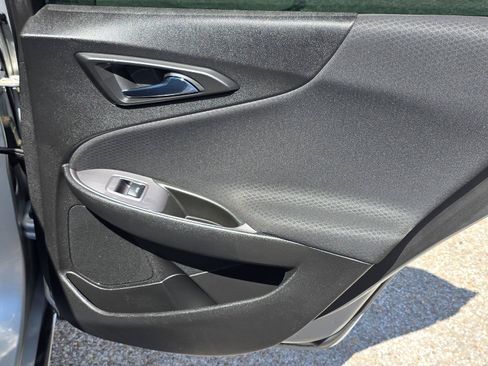 Used 2019 Chevrolet Malibu LS FWD image 27