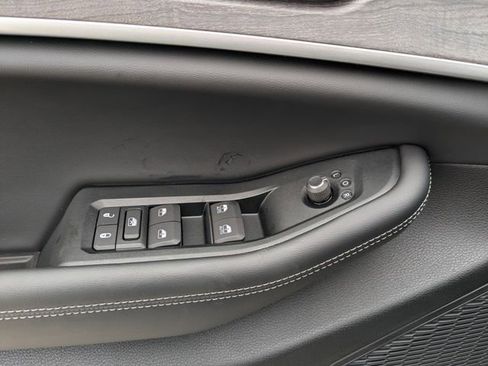 New 2026 Jeep Grand Cherokee Altitude AWD/4WD image 16
