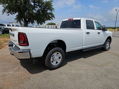 New 2026 RAM 2500 Tradesman AWD/4WD image 8