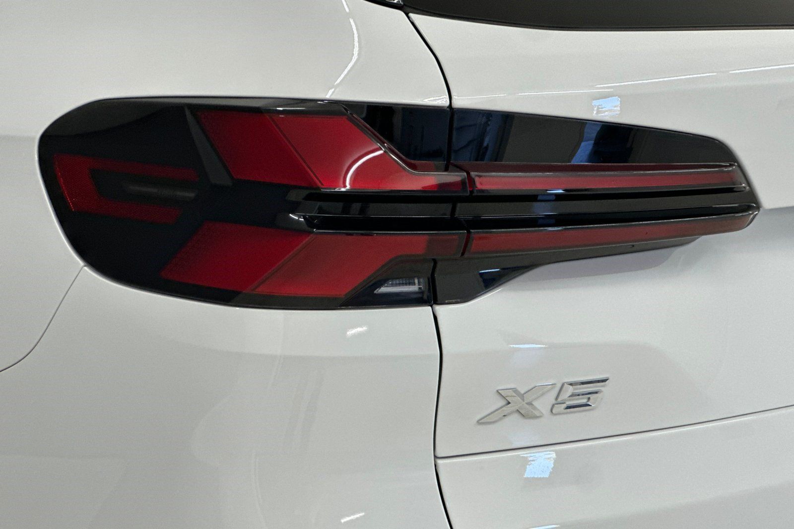 Used 2026 BMW X5 sDrive40i RWD image 30