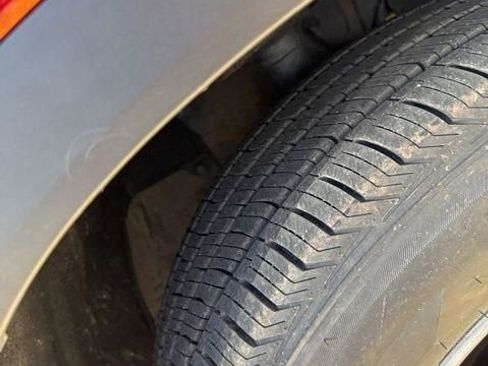 Used 2024 Toyota Highlander LE image 22